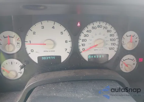 2002 Dodge Ram 1500 St z USA, uszkodzony, nr VIN 3D7HA18Z72G132749